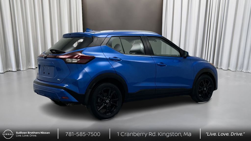 Certified 2022 Nissan Kicks SV image 5