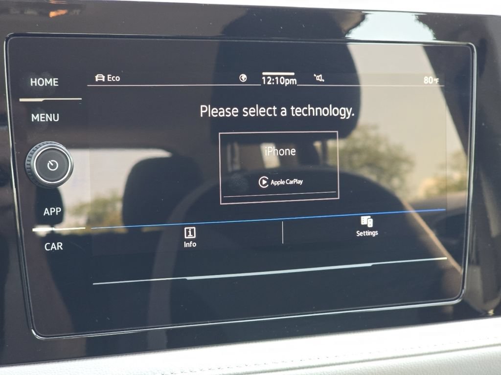 Used 2025 Volkswagen Taos S AWD/4WD image 3