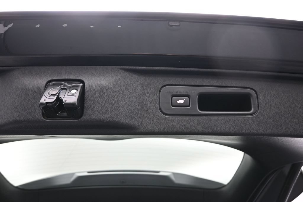 Certified 2024 Honda Pilot EX-L image 19