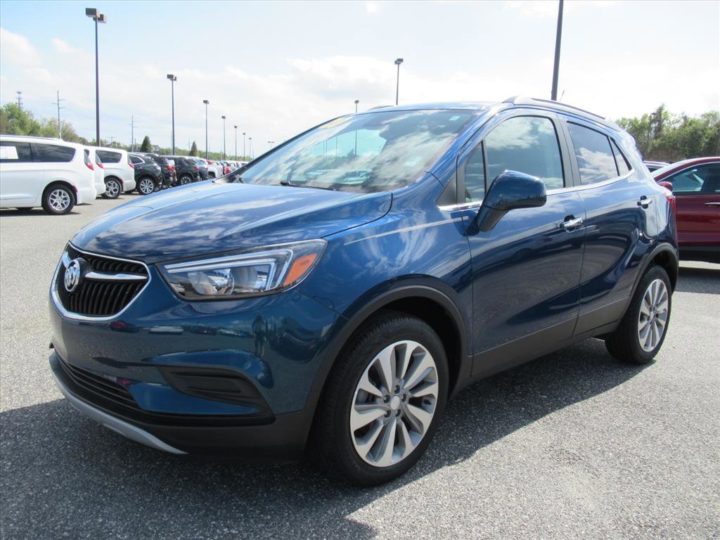 Used 2020 Buick Encore Preferred w/ Safety Package image 3