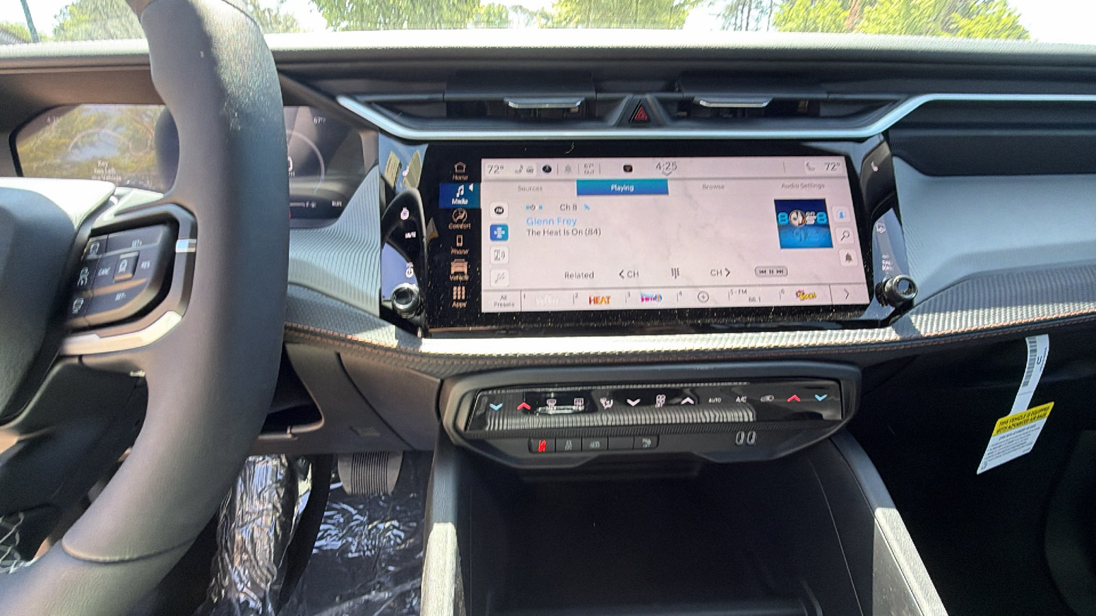 Certified 2026 Jeep Cherokee Limited AWD/4WD image 26