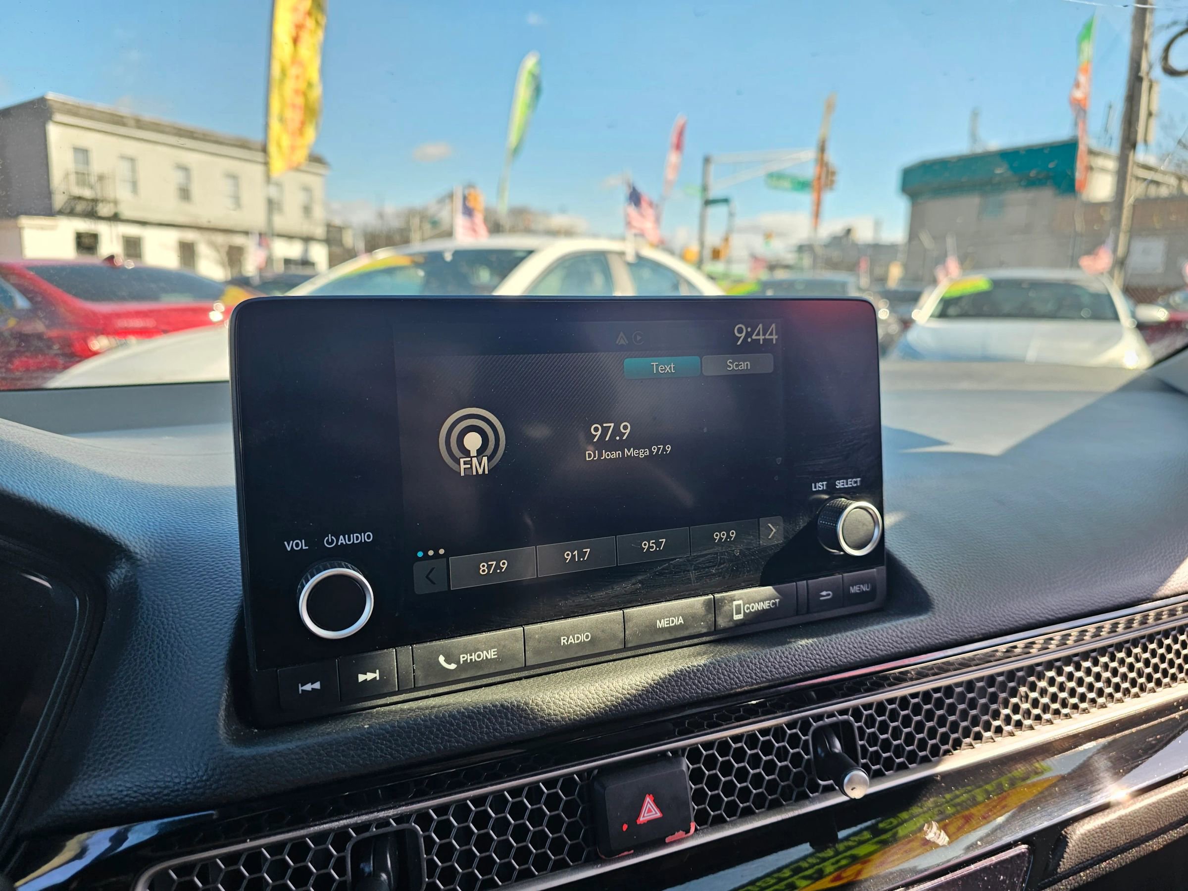 Used 2025 Honda Civic LX image 24