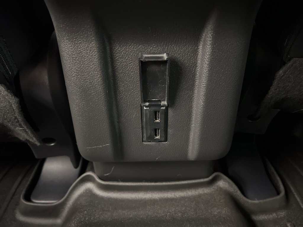 Used 2021 Mitsubishi Outlander SEL image 31