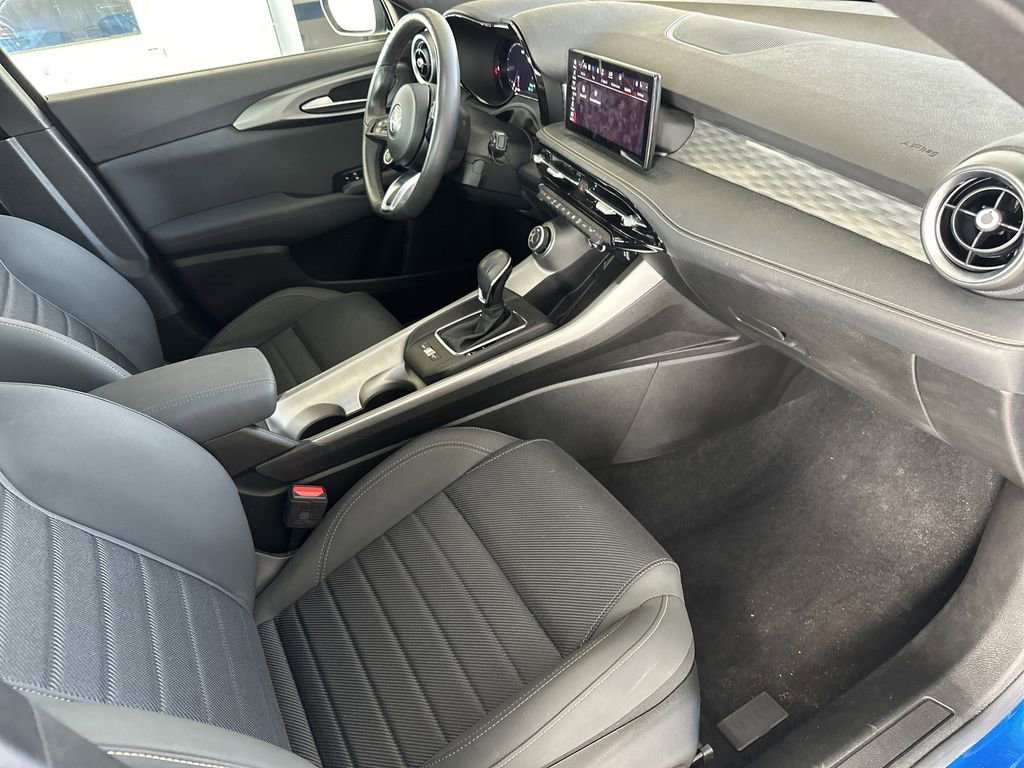 Used 2024 Alfa Romeo Tonale Ti w/ Active Assist Package image 36