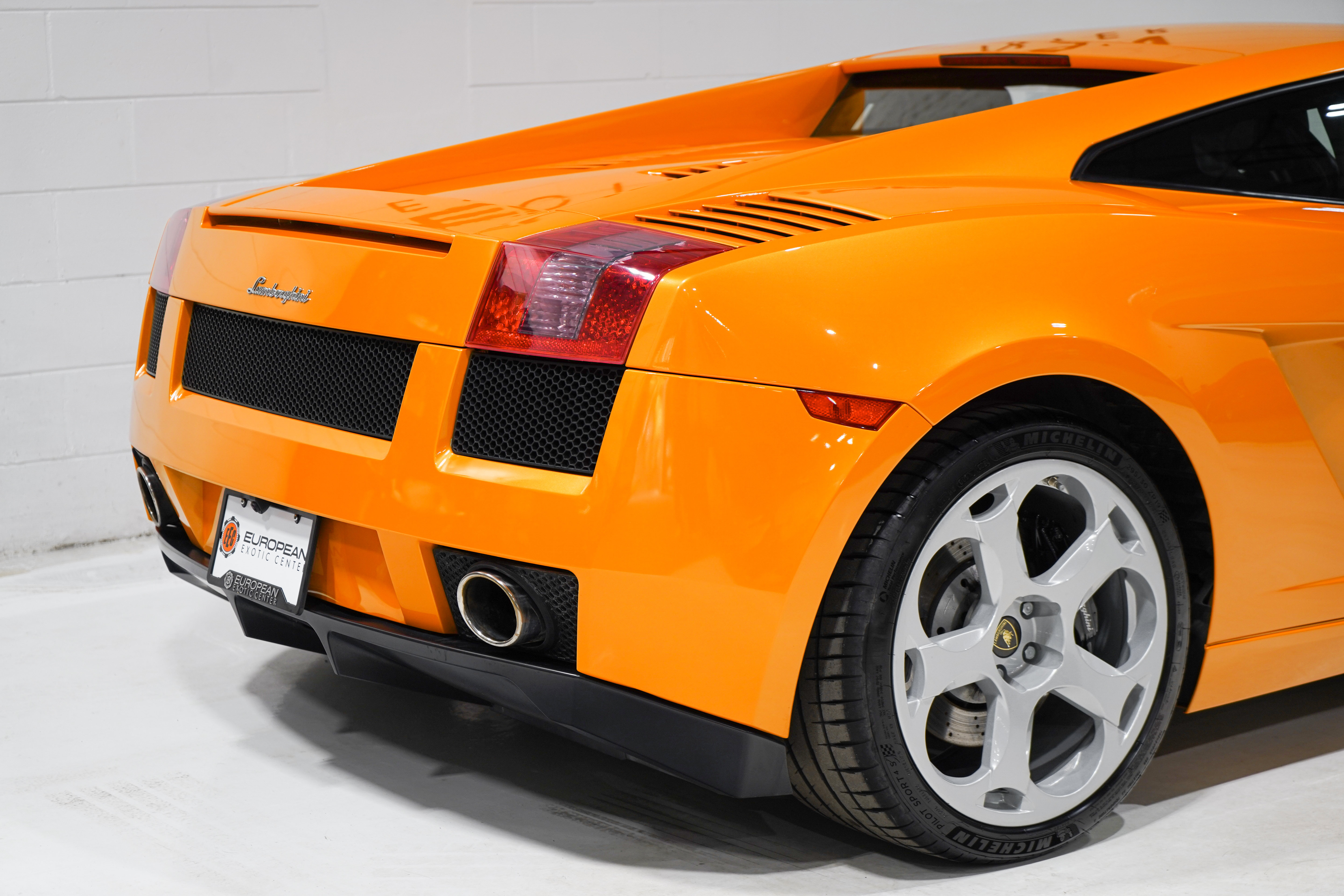 Used 2004 Lamborghini Gallardo AWD/4WD image 24