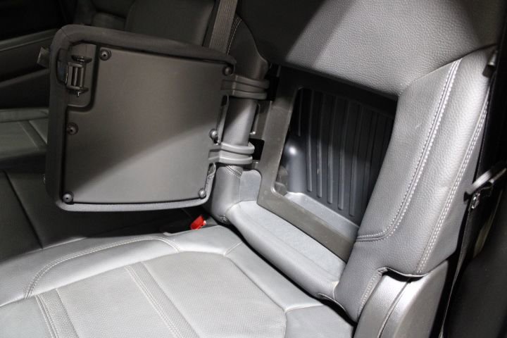 Certified 2022 GMC Sierra 3500 Denali image 48