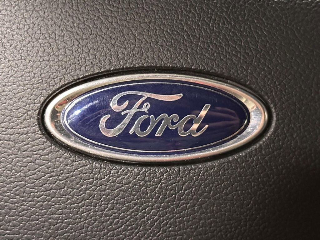 Used 2020 Ford Explorer XLT w/ Comfort Package AWD/4WD image 26