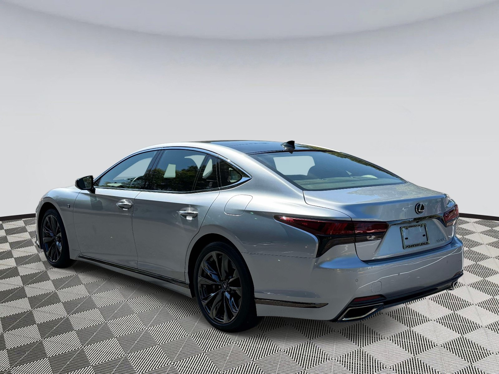 Used 2022 Lexus LS 500 F Sport w/ Accessory Package (Z1) AWD/4WD image 4