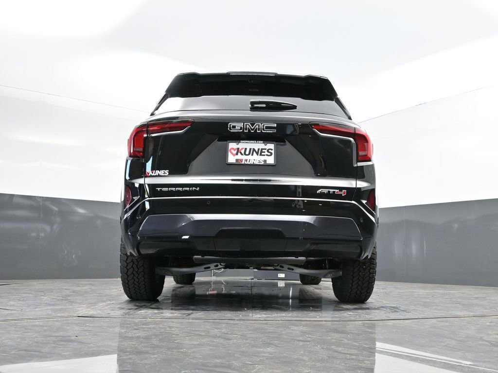 New 2026 GMC Terrain AT4 w/ Technology Package II AWD/4WD image 37