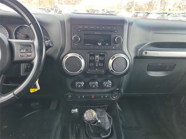 Used 2011 Jeep Wrangler Unlimited Sahara w/ Dual Top Group image 22