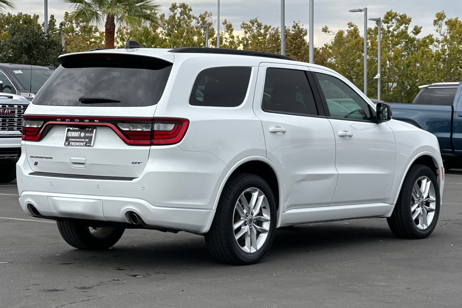 Used 2023 Dodge Durango GT image 4