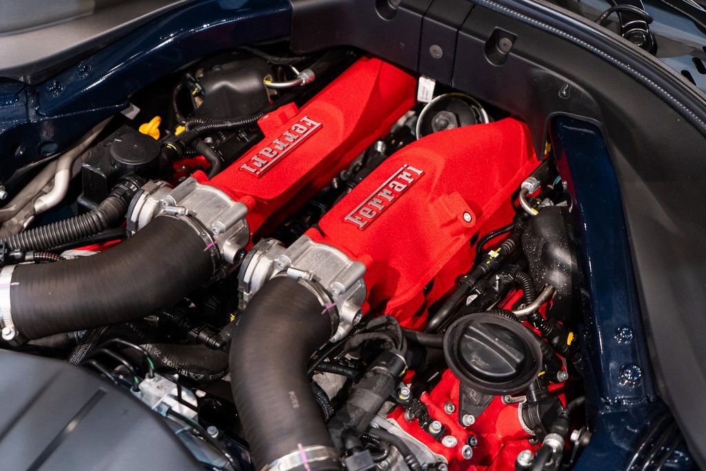 Certified 2024 Ferrari Roma Spider RWD image 21