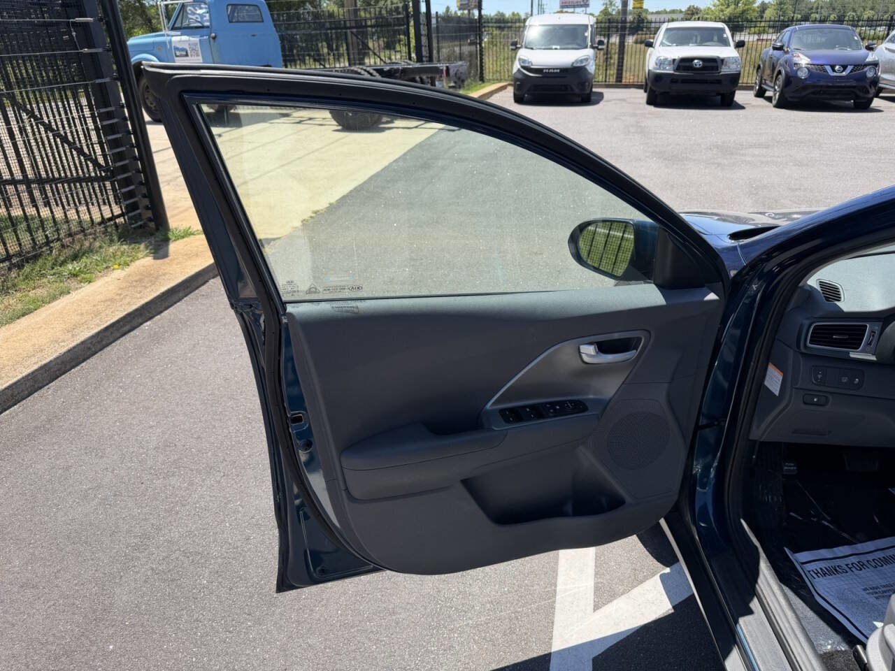 Used 2019 Kia Niro LX FWD image 24