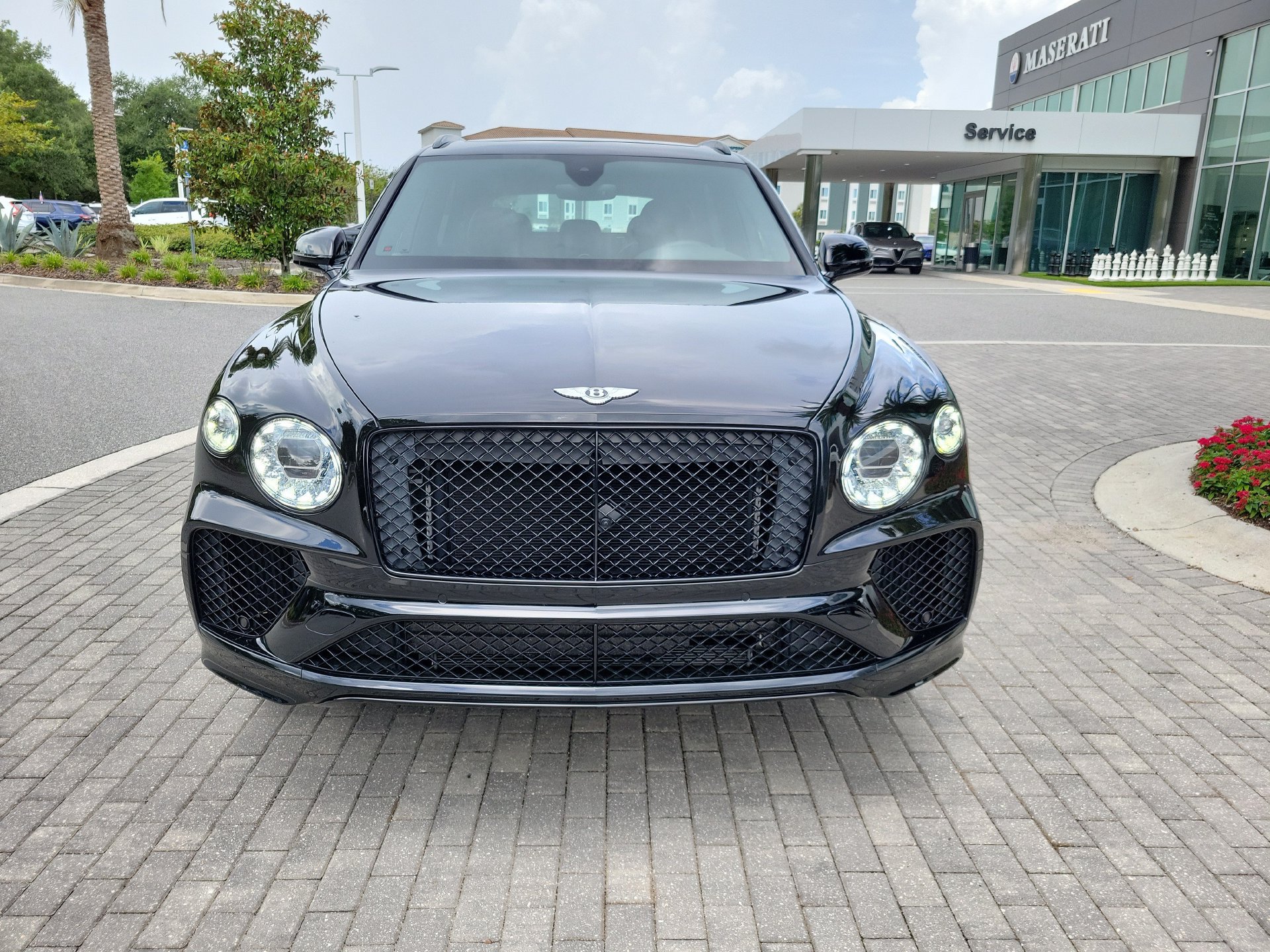 Certified 2023 Bentley Bentayga AWD/4WD image 13