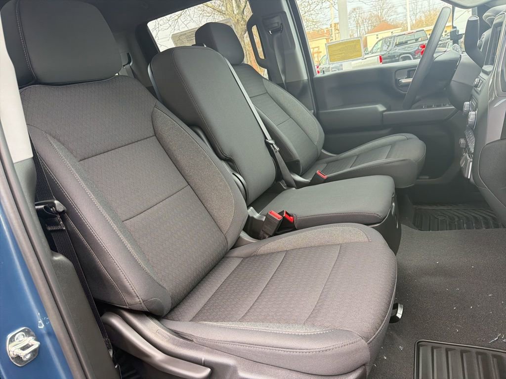 New 2026 Chevrolet Silverado 2500 Custom w/ Custom Value Package image 20