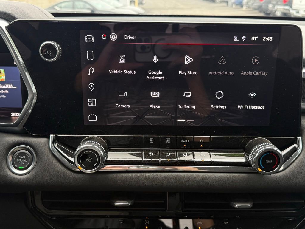 Used 2025 GMC Canyon Elevation image 29