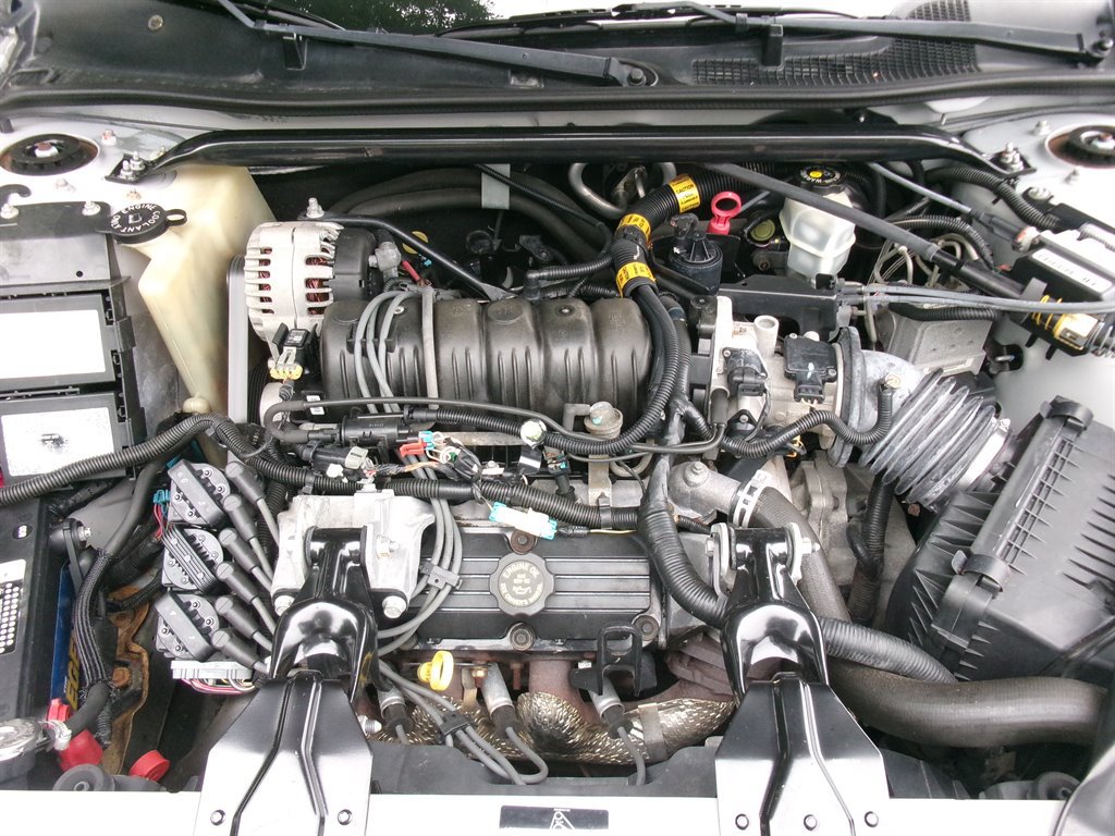 Used 2001 Chevrolet Monte Carlo SS w/ High Sport Appearance Pkg FWD image 38