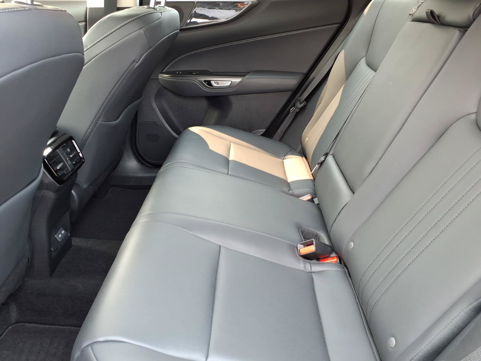 Certified 2024 Lexus NX 350h AWD image 6