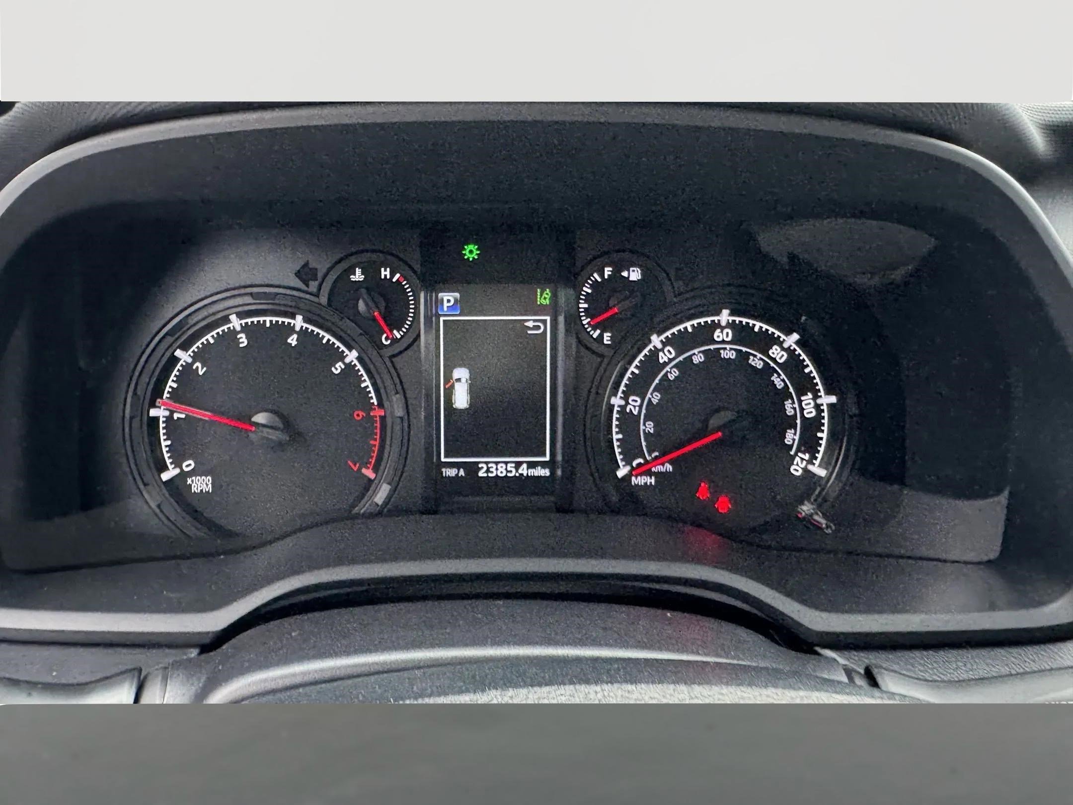 Used 2023 Toyota 4Runner SR5 Premium w/ Moonroof Package image 19