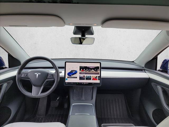 Used 2023 Tesla Model Y Long Range AWD/4WD image 18