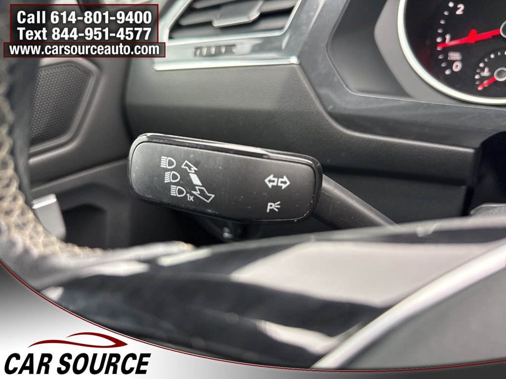 Used 2020 Volkswagen Tiguan SE R-Line image 27