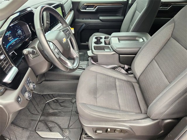 Used 2025 Chevrolet Silverado 1500 LT w/ Safety Package image 13