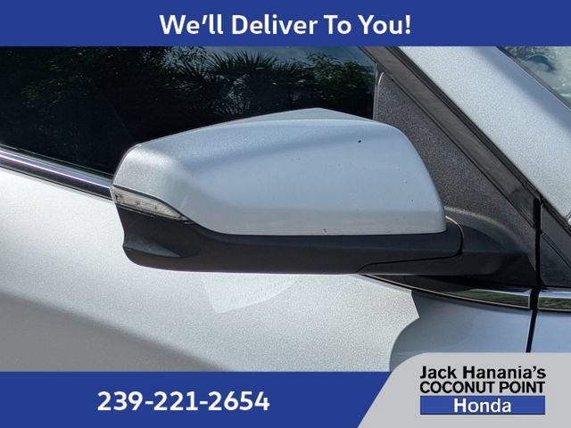 Used 2019 Chevrolet Equinox LT w/ Sun & Navigation Package AWD/4WD image 12