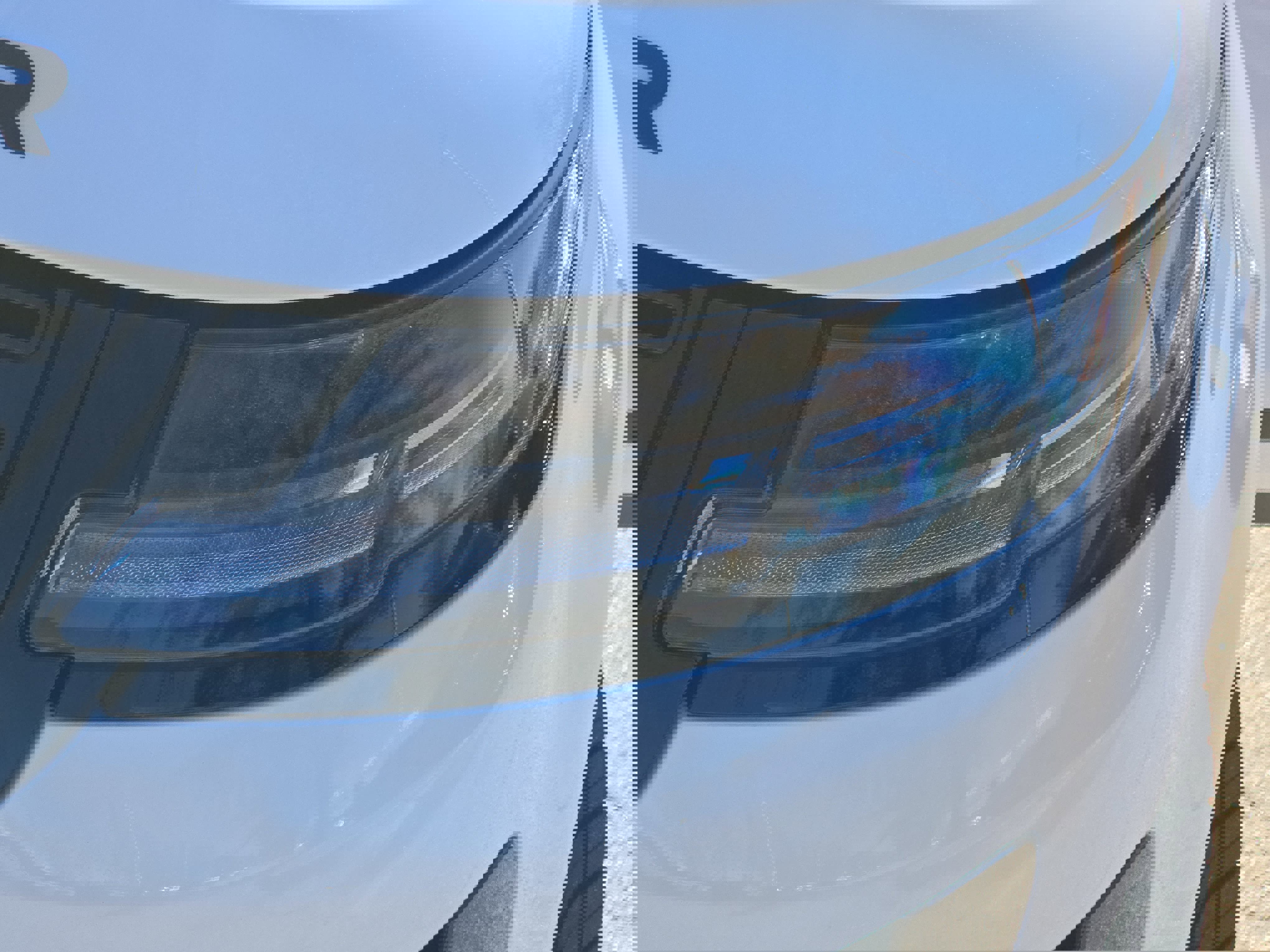 New 2026 Land Rover Range Rover Evoque S image 32