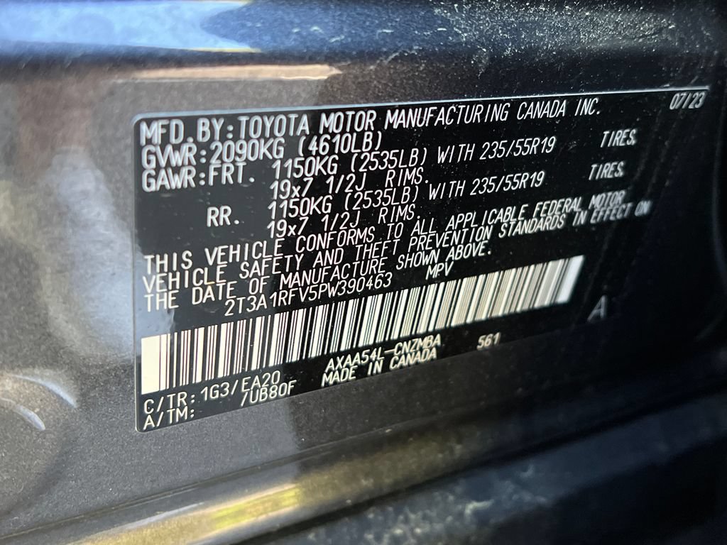 Used 2023 Toyota RAV4 XLE Premium AWD/4WD image 38