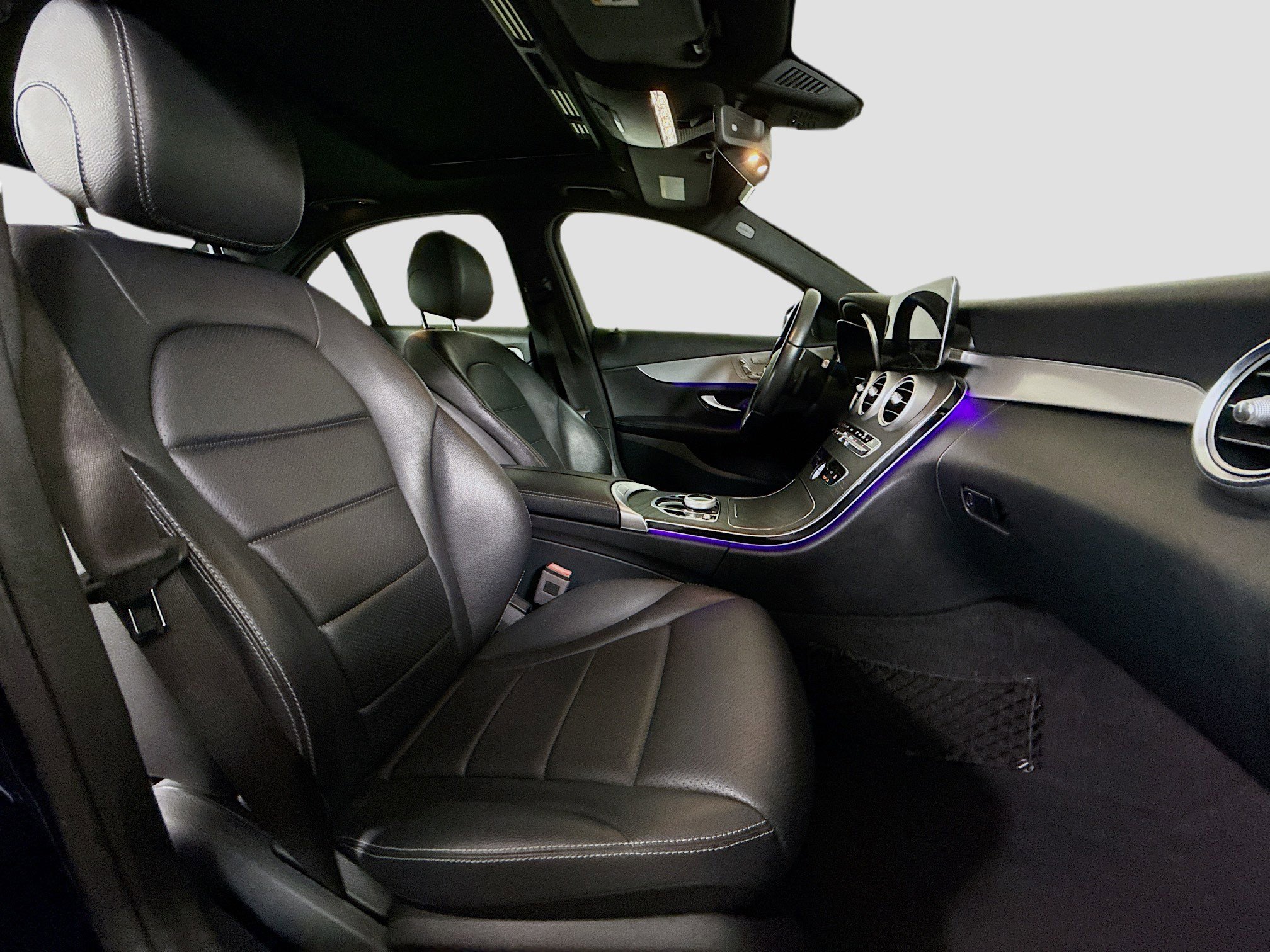 Used 2021 Mercedes-Benz C 300 Sedan w/ Premium Package image 29