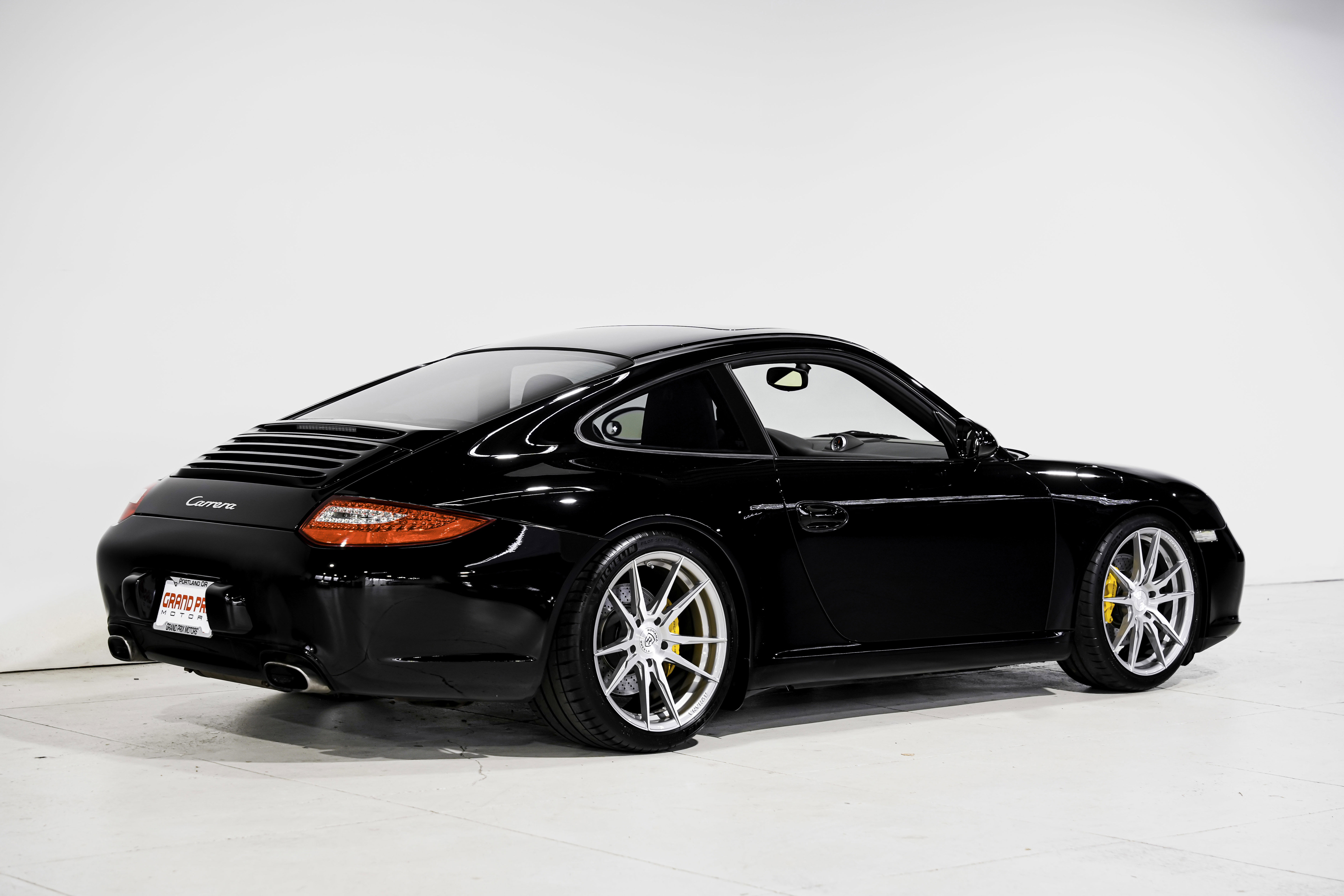 Used 2009 Porsche 911 Carrera image 3