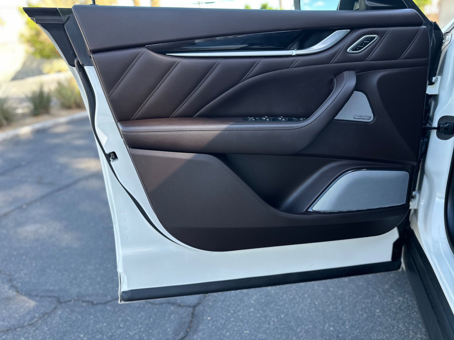 Used 2021 Maserati Levante S GranSport image 28