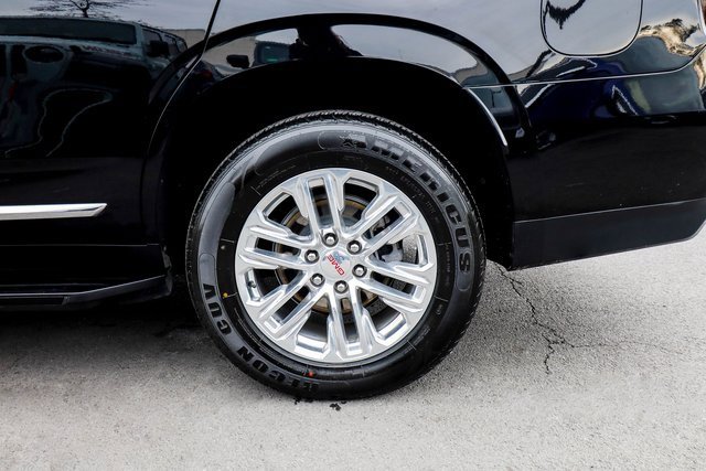 Used 2022 GMC Yukon SLT w/ SLT Premium Package image 45