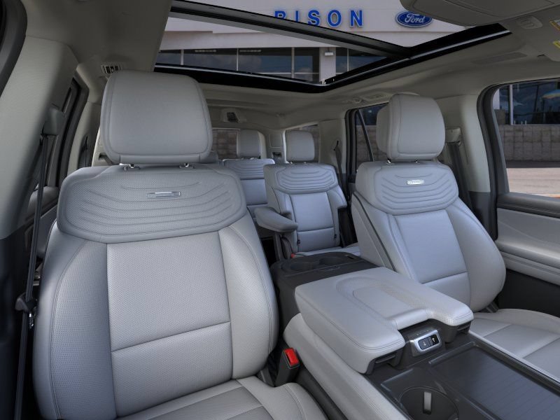 New 2026 Ford Expedition Platinum w/ Platinum Ultimate Package AWD/4WD image 10
