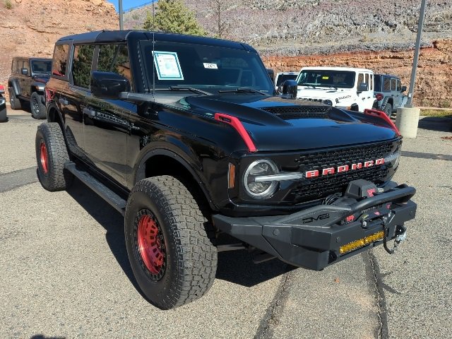 Used 2022 Ford Bronco Wildtrak image 3