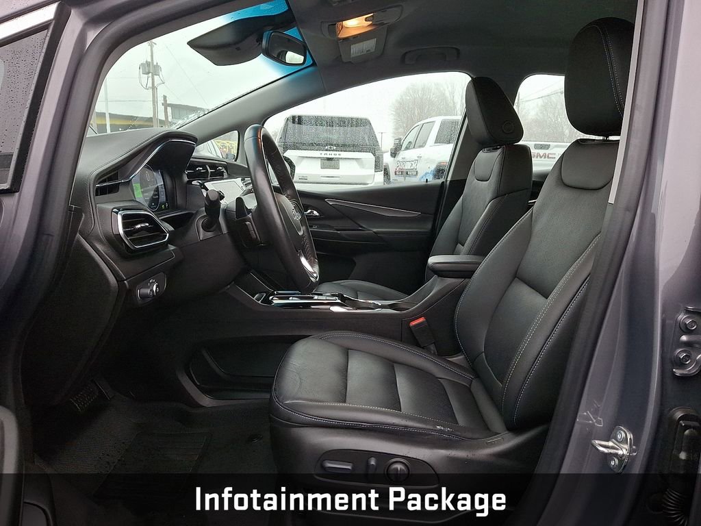 Certified 2023 Chevrolet Bolt LT w/ Infotainment Package image 18