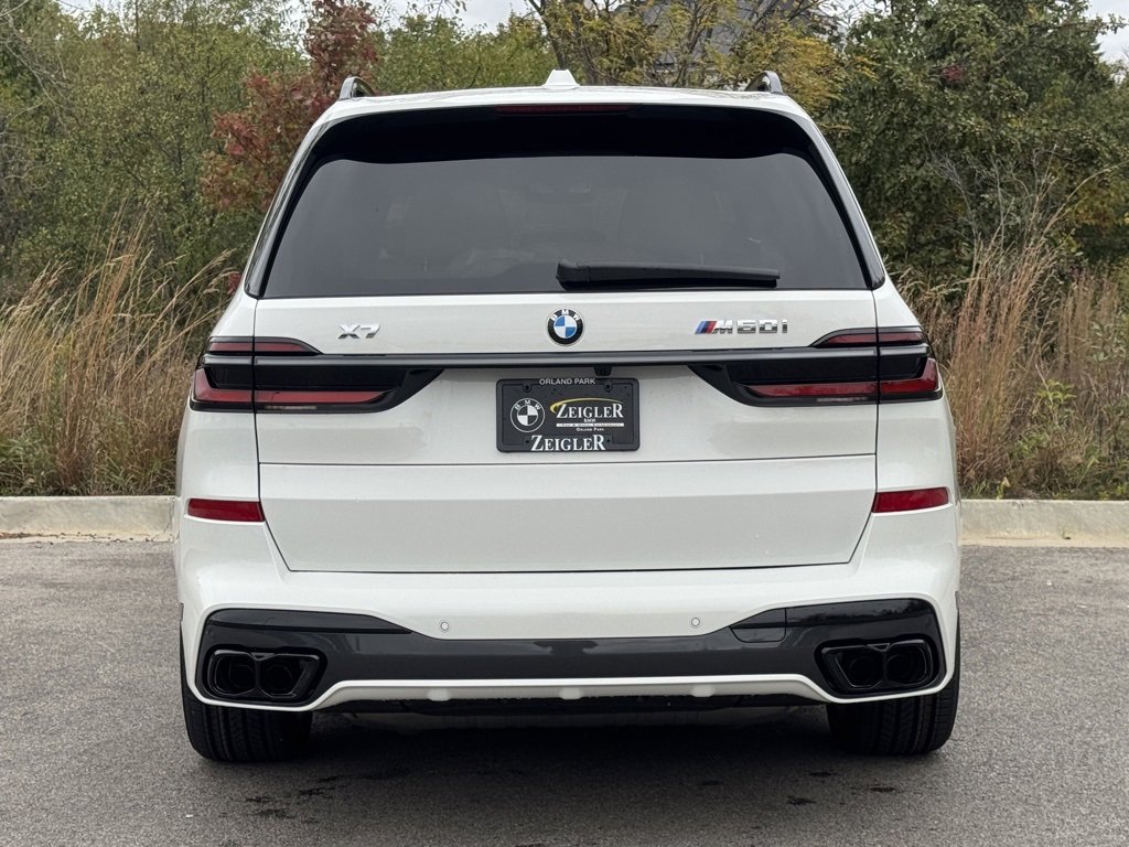 New 2026 BMW X7 M60i w/ Executive Package image 5