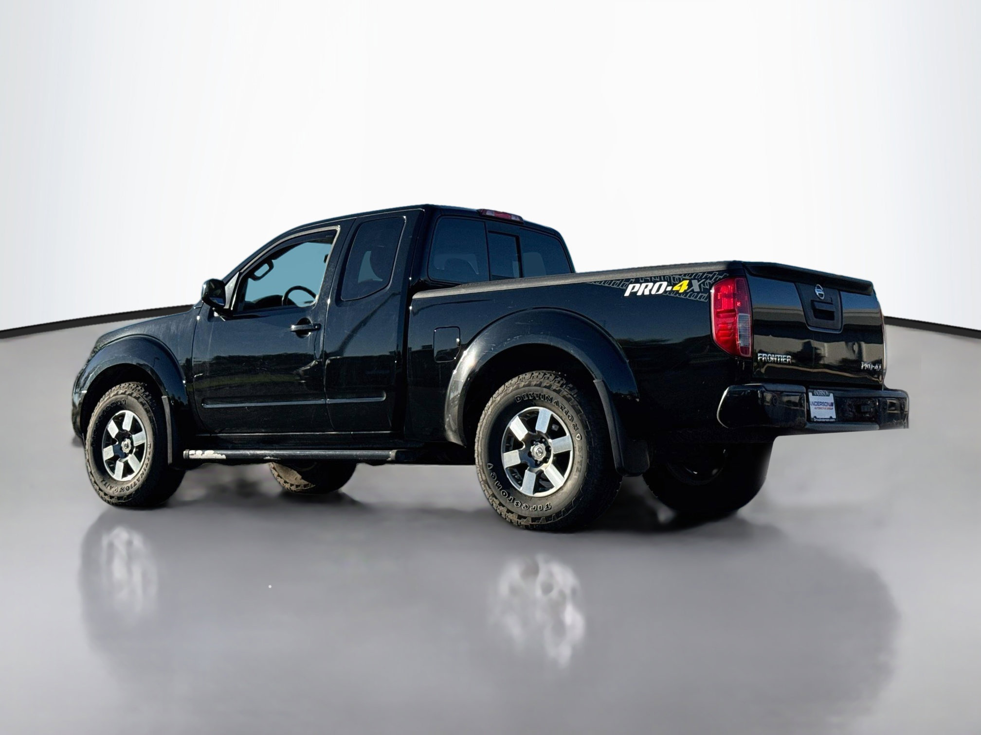 Used 2013 Nissan Frontier PRO-4X AWD/4WD image 5