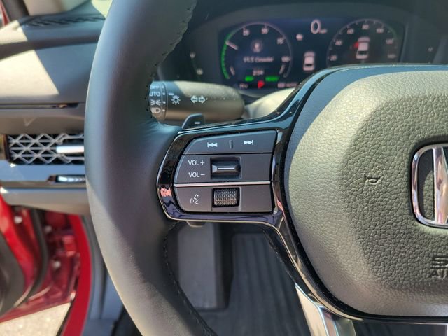 Used 2023 Honda Accord Touring image 17