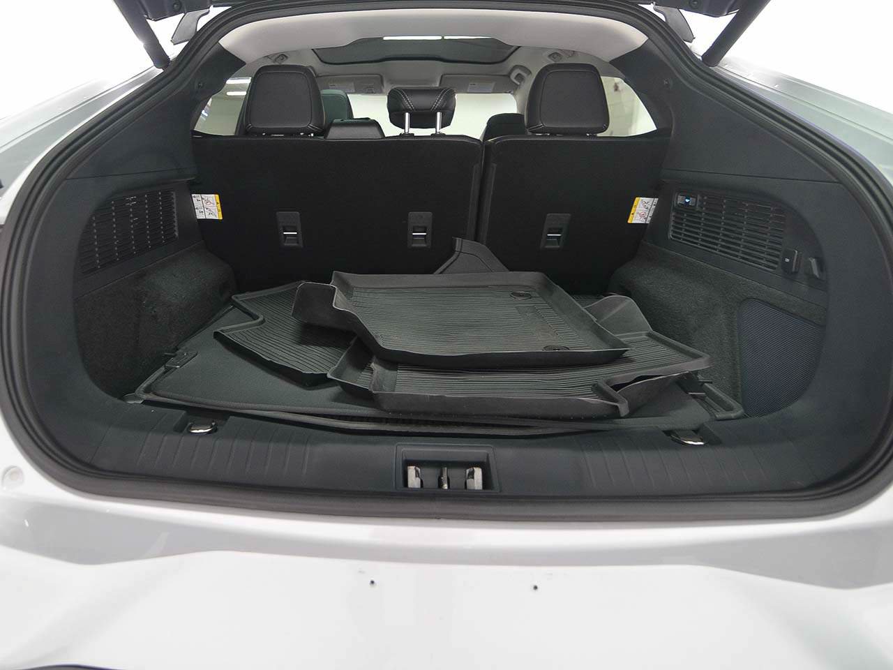 Used 2023 Ford Mustang Mach-E Premium RWD image 12