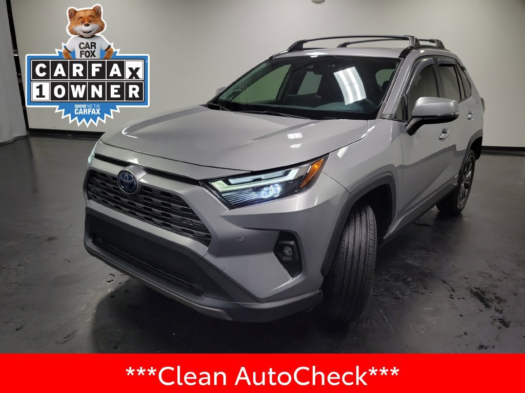 Used 2023 Toyota RAV4 Limited AWD/4WD image 4