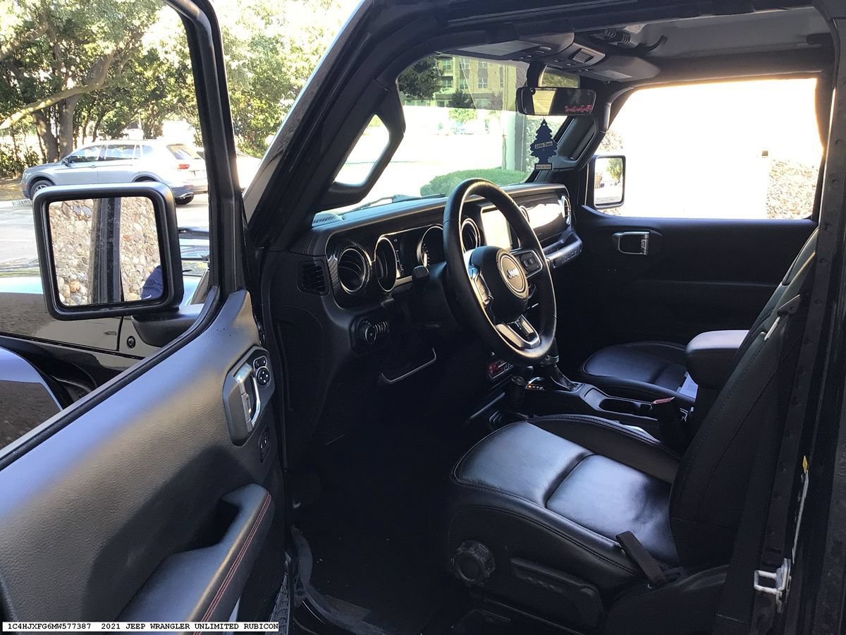 Used 2021 Jeep Wrangler Unlimited Rubicon AWD/4WD image 8