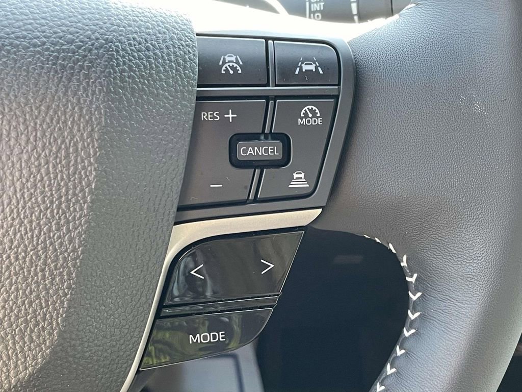 Used 2026 Toyota Camry SE w/ Multimedia Upgrade Package image 20