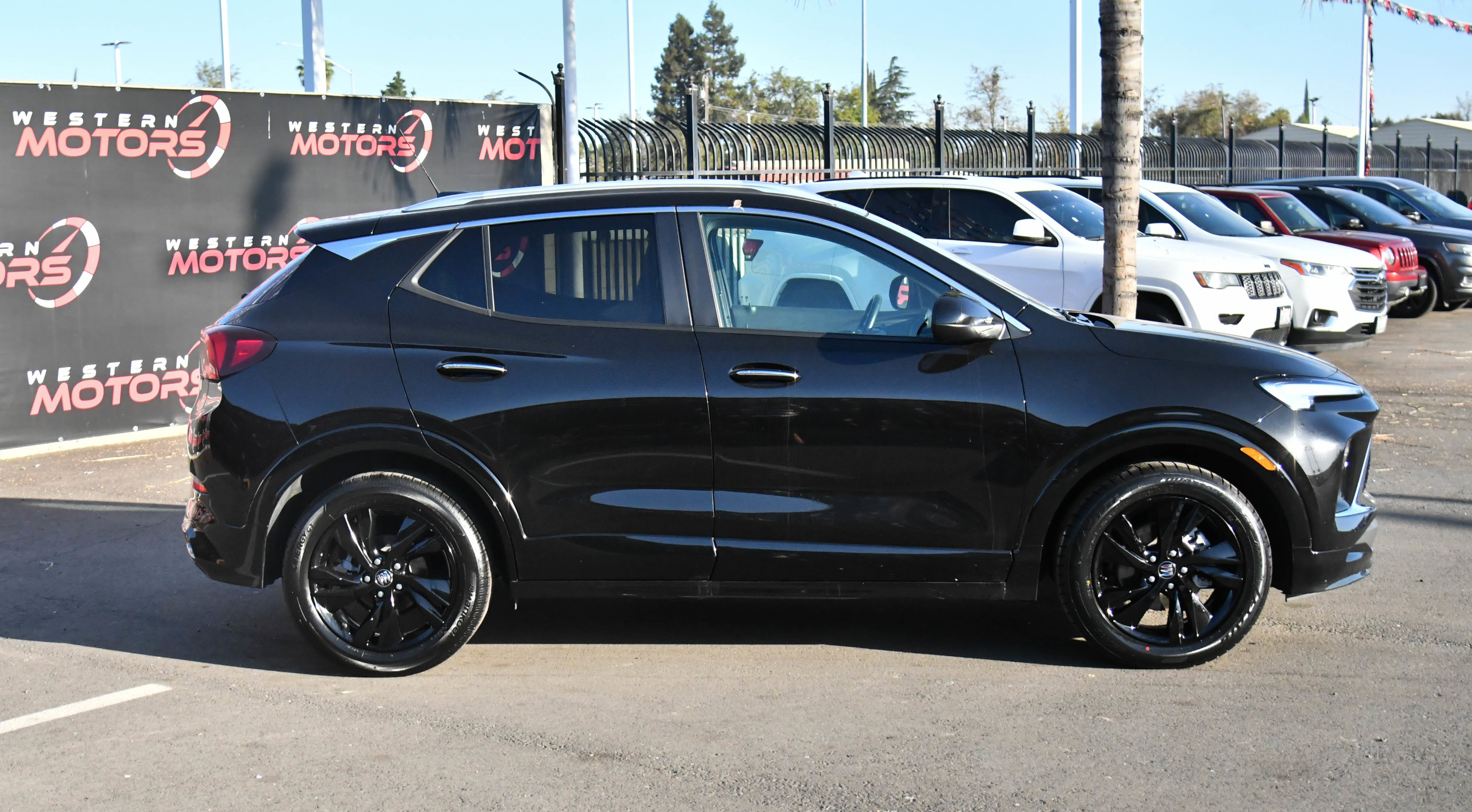 Used 2024 Buick Encore GX Sport Touring w/ Comfort Package image 9