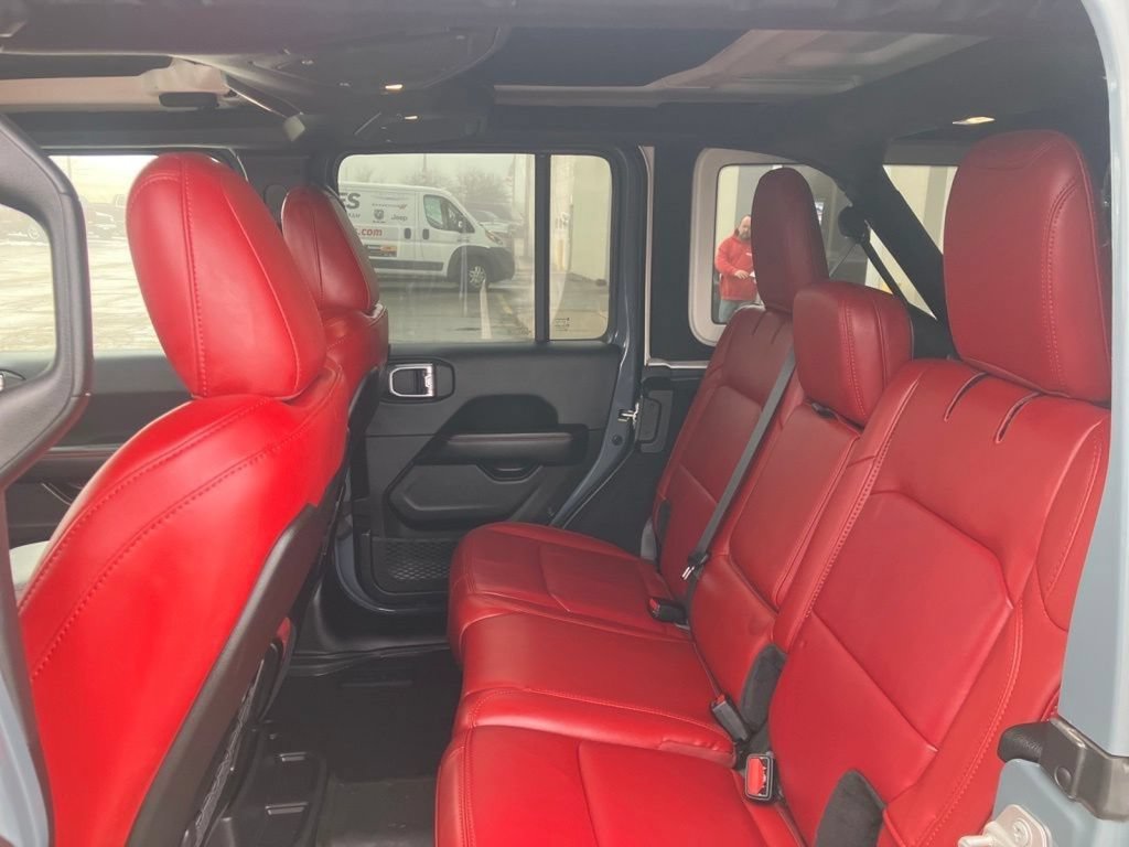 Used 2024 Jeep Wrangler Unlimited Rubicon 392 AWD/4WD image 35