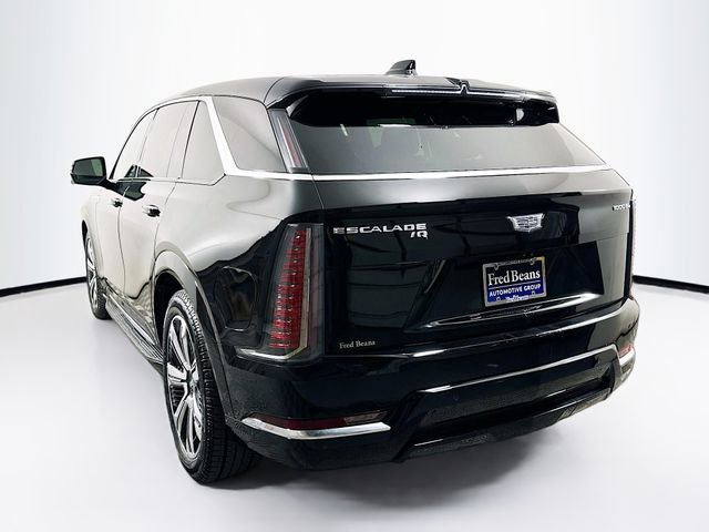New 2025 Cadillac Escalade IQ Luxury 1 w/ Smart Trailering package AWD/4WD image 4