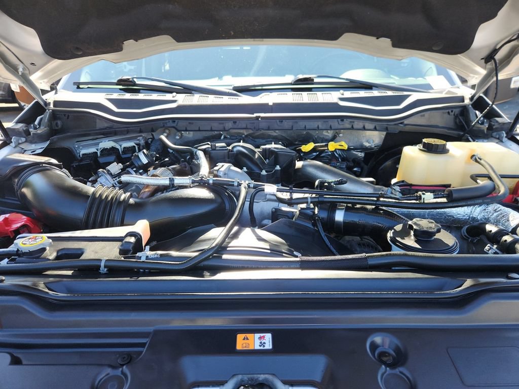Used 2017 Ford F250 Lariat w/ Chrome Package AWD/4WD image 24