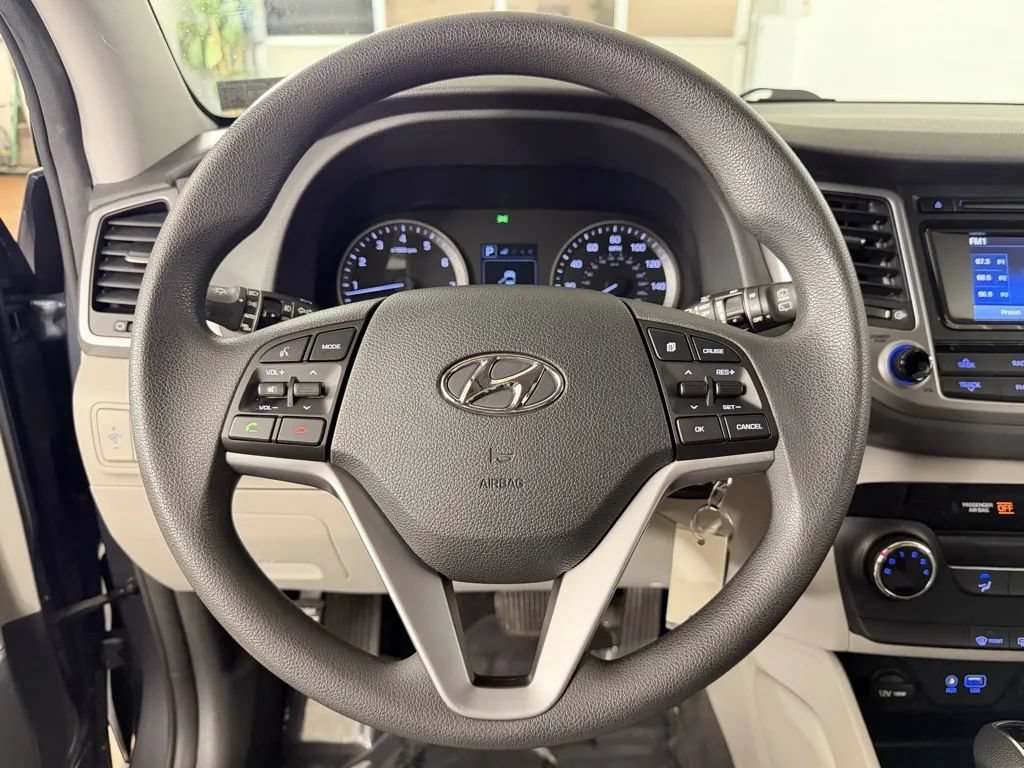 Used 2016 Hyundai Tucson SE w/ Option Group 02 AWD/4WD image 18