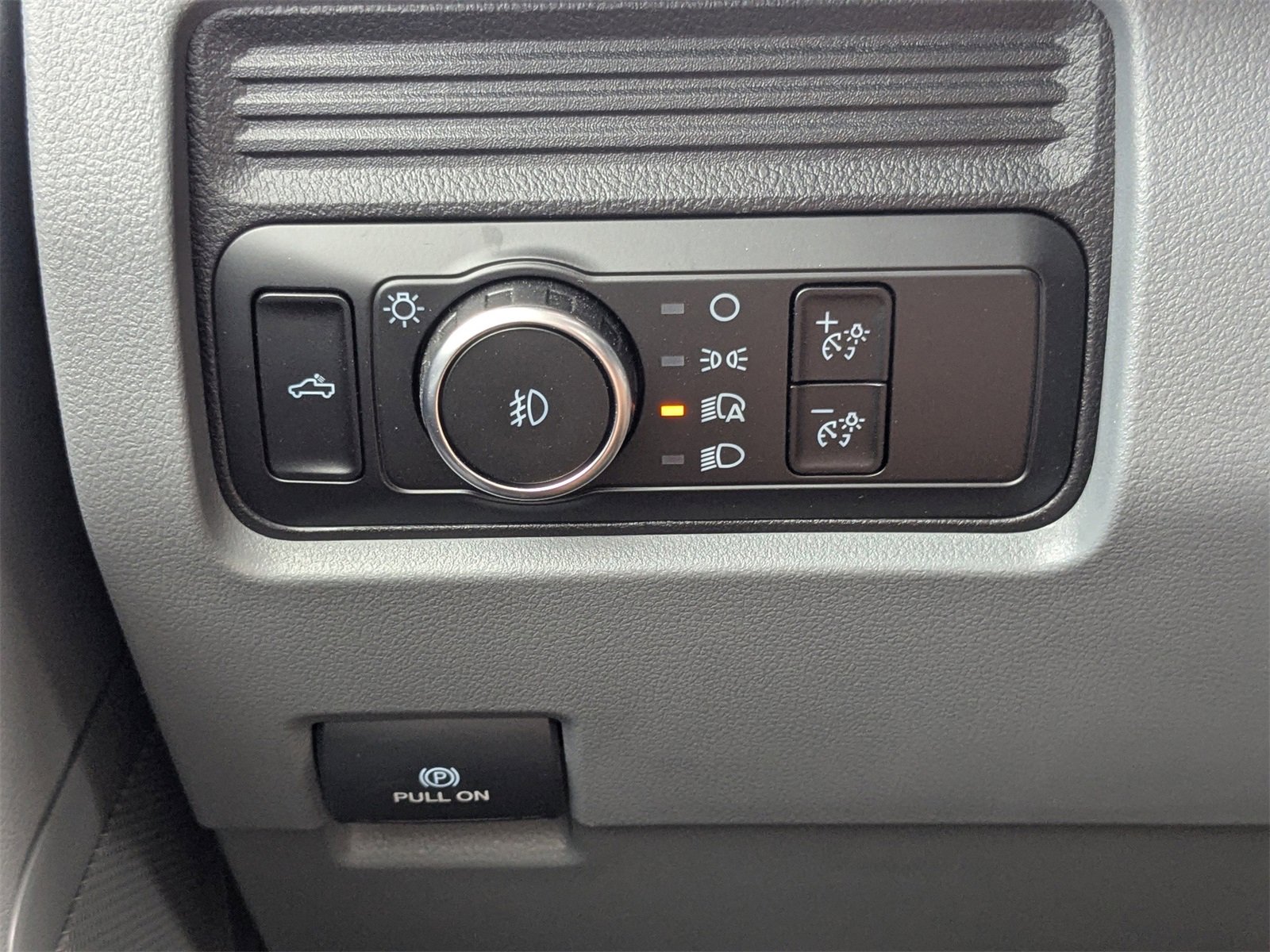 New 2026 Ford F350 XL w/ 360-Degree Camera Package image 23