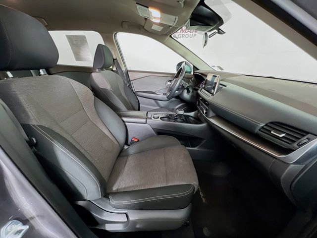 Used 2023 Nissan Rogue SV AWD/4WD image 37